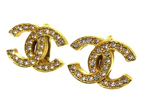 chanel logo earrings and necklace|chanel earrings logo price.